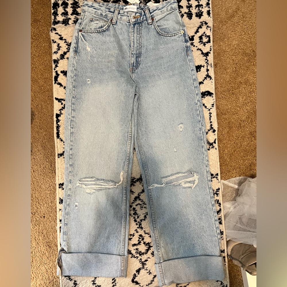 Zara Distressed Jeans